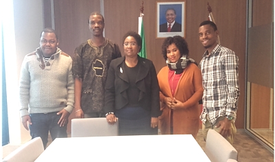ISS Students pay a visit to the Ambassador – The Hague – November 2015